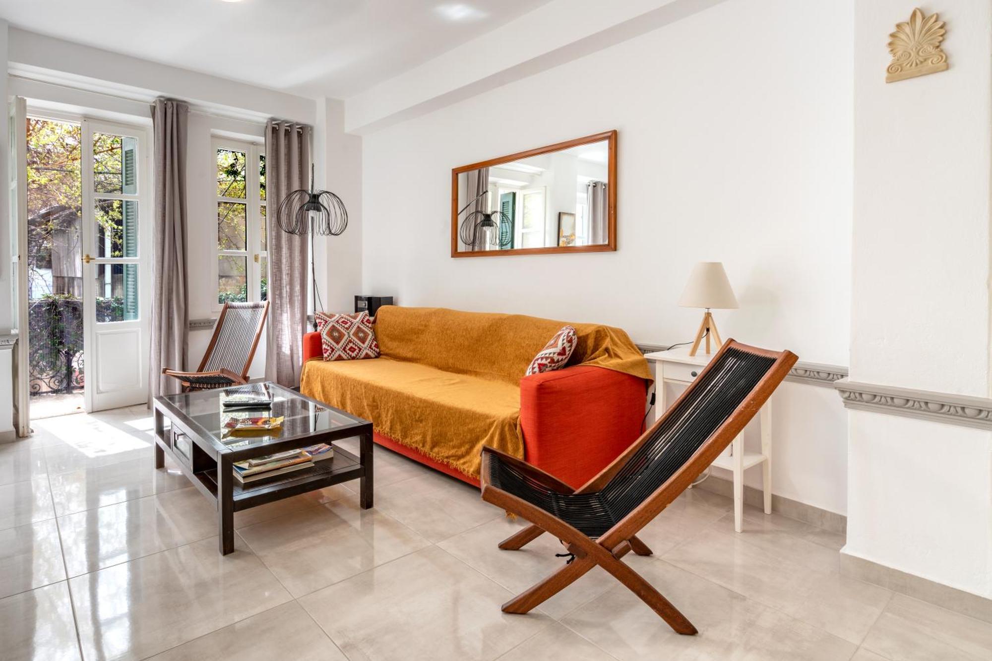 Psiri Gem From In Vivo Apartments- Spacious 1St Floor Apartment With Balcony In Athens' Historic Center Kültér fotó
