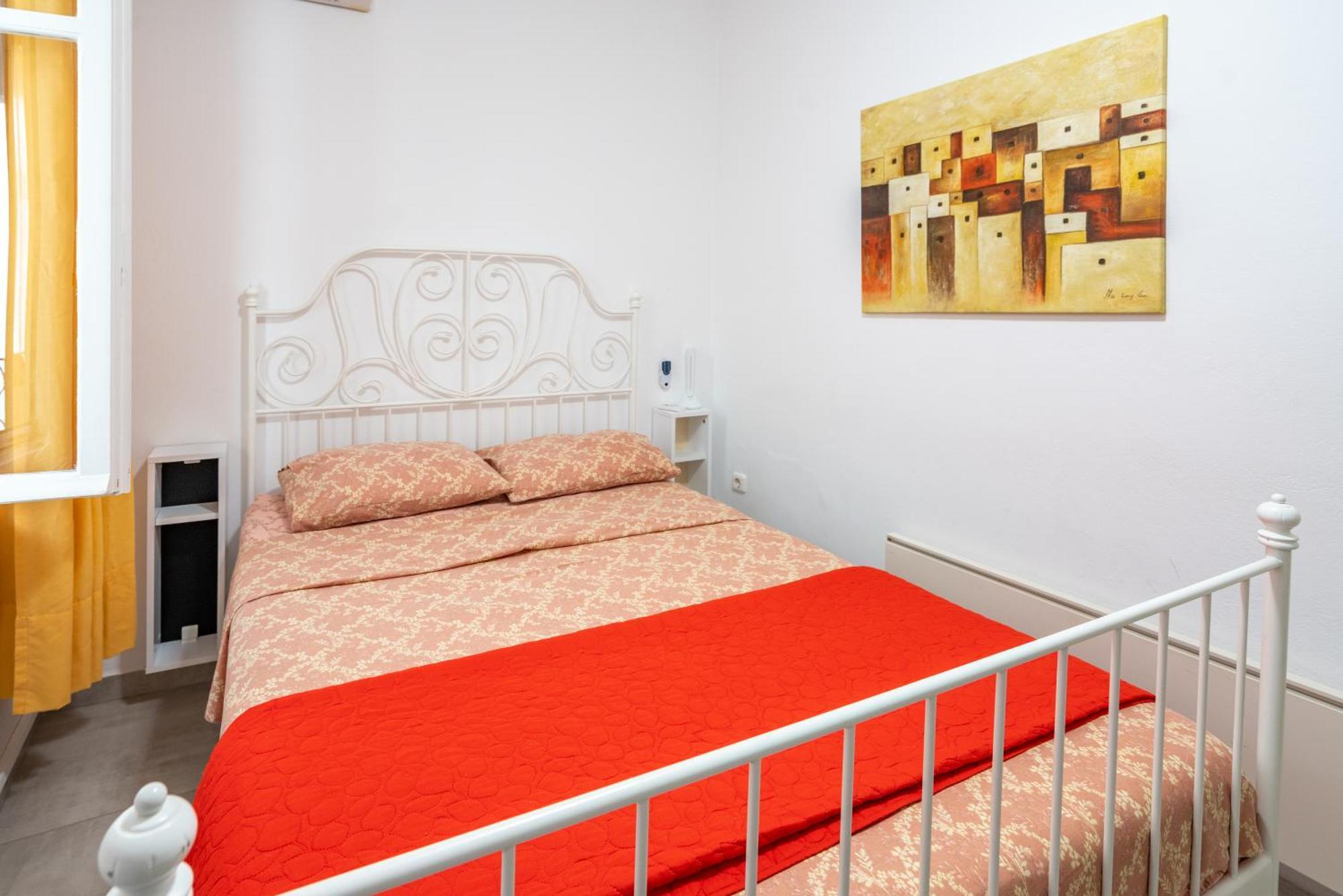 Psiri Gem From In Vivo Apartments- Spacious 1St Floor Apartment With Balcony In Athens' Historic Center Kültér fotó
