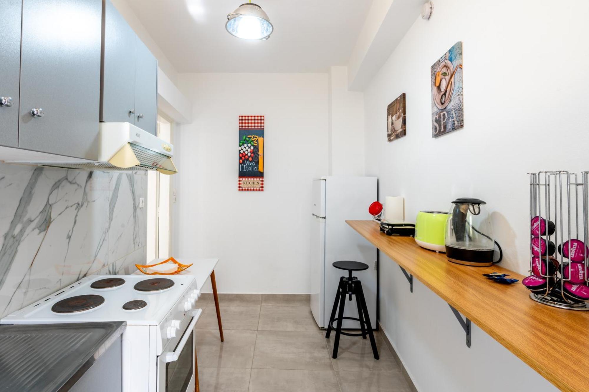 Psiri Gem From In Vivo Apartments- Spacious 1St Floor Apartment With Balcony In Athens' Historic Center Kültér fotó